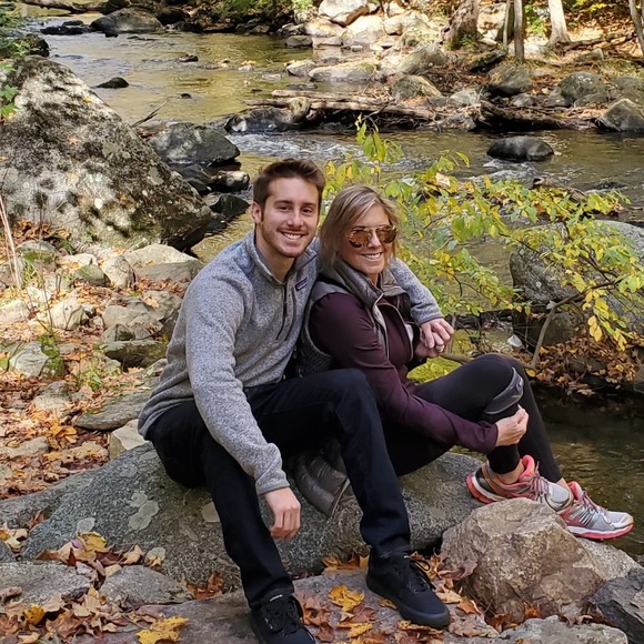 🌸🌷Happy 2024 Everyone! Thank you for the follows! 💕 - Picture 2 of 16